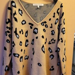 Cupcakes and Cashmere cheetah sweater small